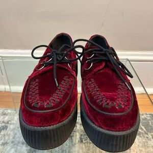 T.U.K Burgundy Velvet creepers women’s size 9